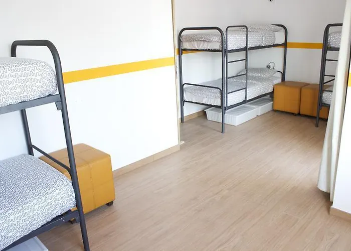 阿尔布费拉丰简旅馆