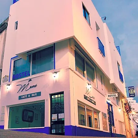 Rich & Poor Hostal